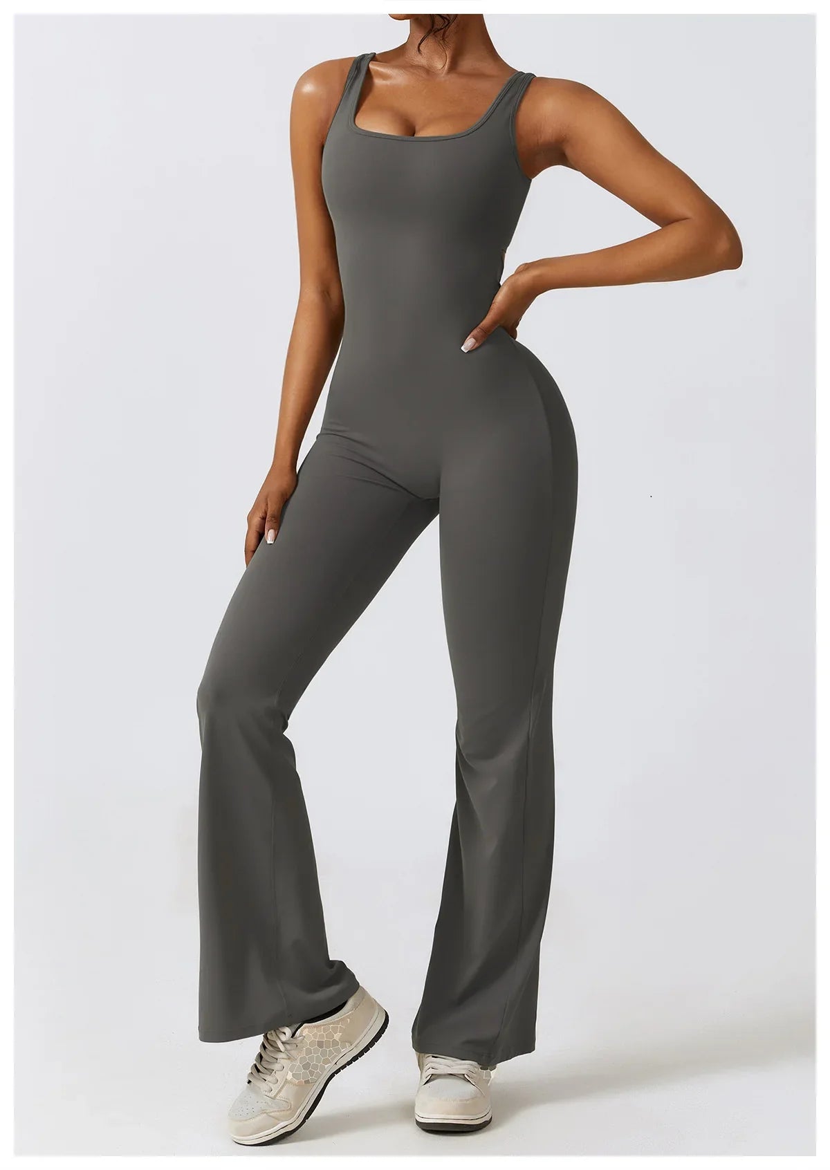 Supreme flared jumpsuit™ |  Jumpsuit met open rug en wijde broekspijpen
