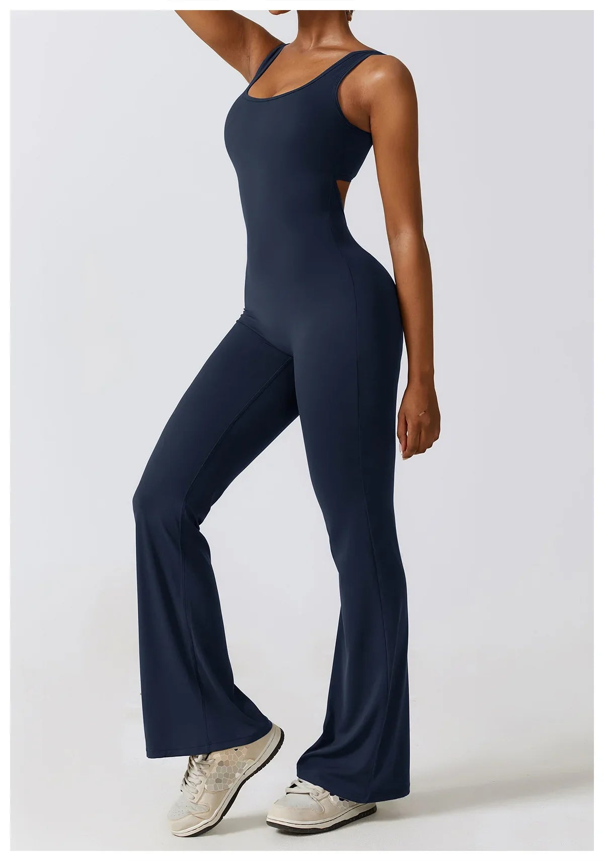 Supreme flared jumpsuit™ |  Jumpsuit met open rug en wijde broekspijpen